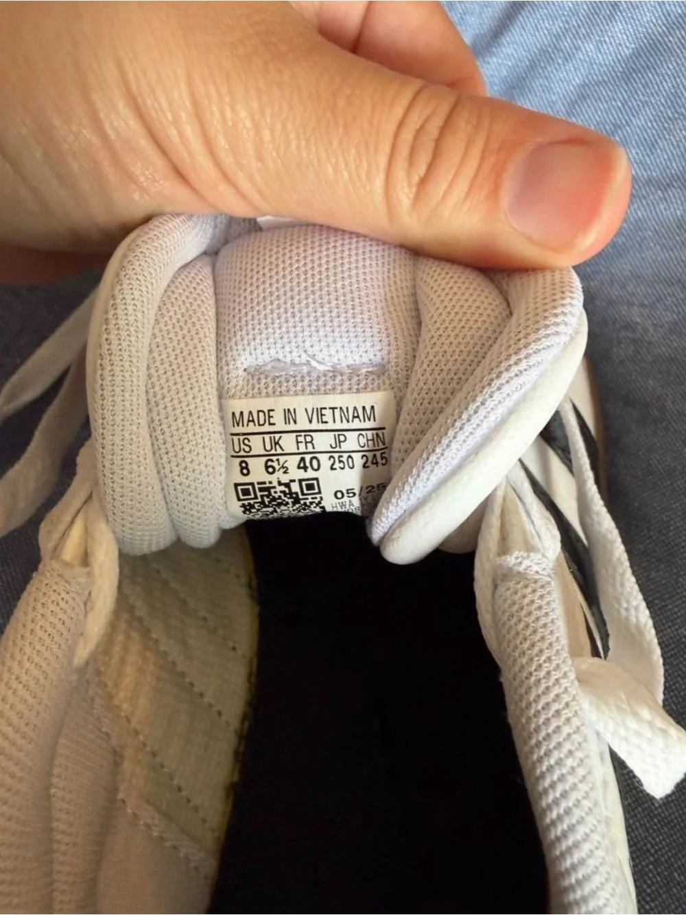adidas Women’s White Sneakers with Black Stripes and Beige Toe
